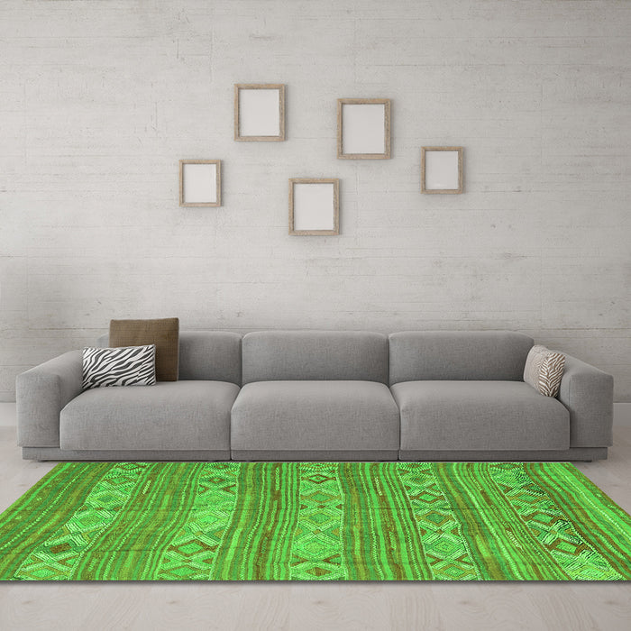 Machine Washable CON3075X Green CON3075X Area Rugs in a Living Room,, wshcon3075grn