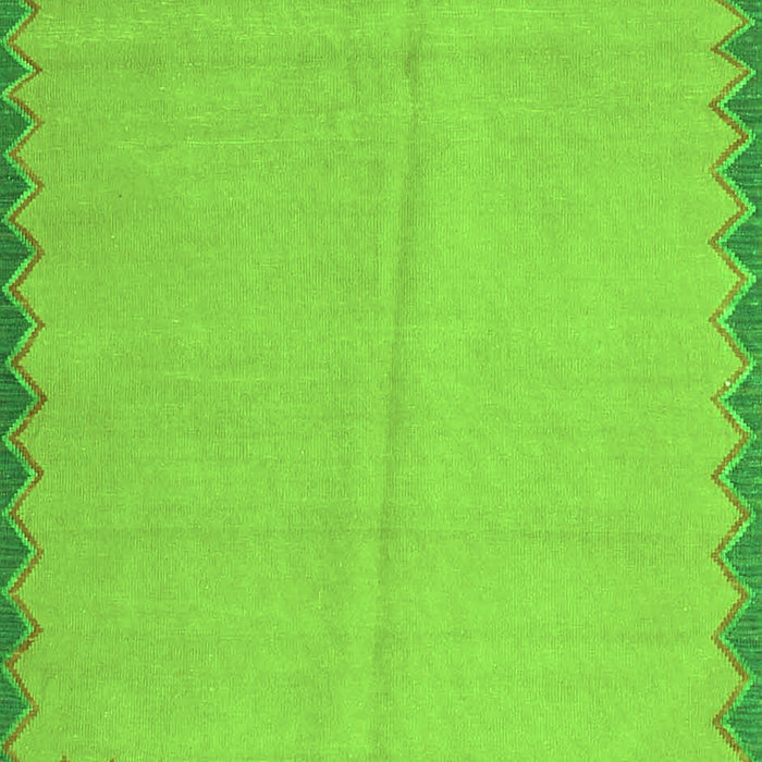 Serging Thickness of Machine Washable CON3076X Green CON3076X Area Rugs, wshcon3076grn