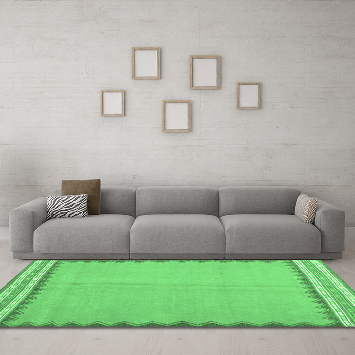 Machine Washable CON3076X Emerald Green CON3076X Area Rugs in a Living Room,, wshcon3076emgrn