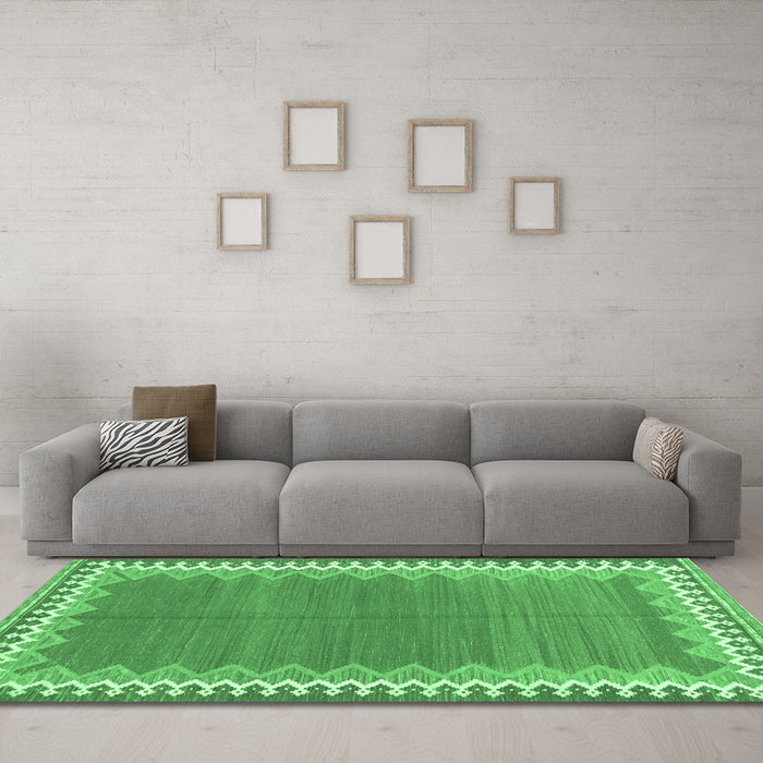 Machine Washable CON3077X Emerald Green CON3077X Area Rugs in a Living Room,, wshcon3077emgrn