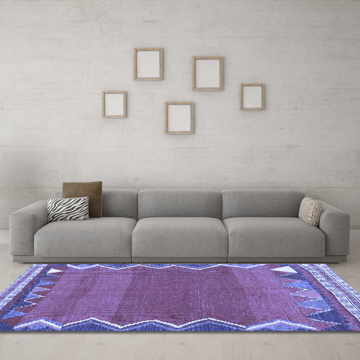 Machine Washable Oriental Blue Traditional Rug in a Living Room, wshcon3078blu
