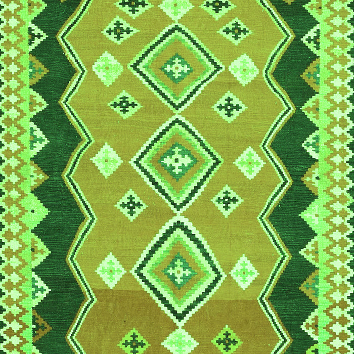 Serging Thickness of Machine Washable Oriental Green Traditional Area Rugs, wshcon3082grn