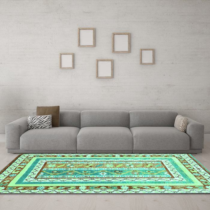 Machine Washable Oriental Turquoise Traditional Area Rugs in a Living Room,, wshcon3084turq