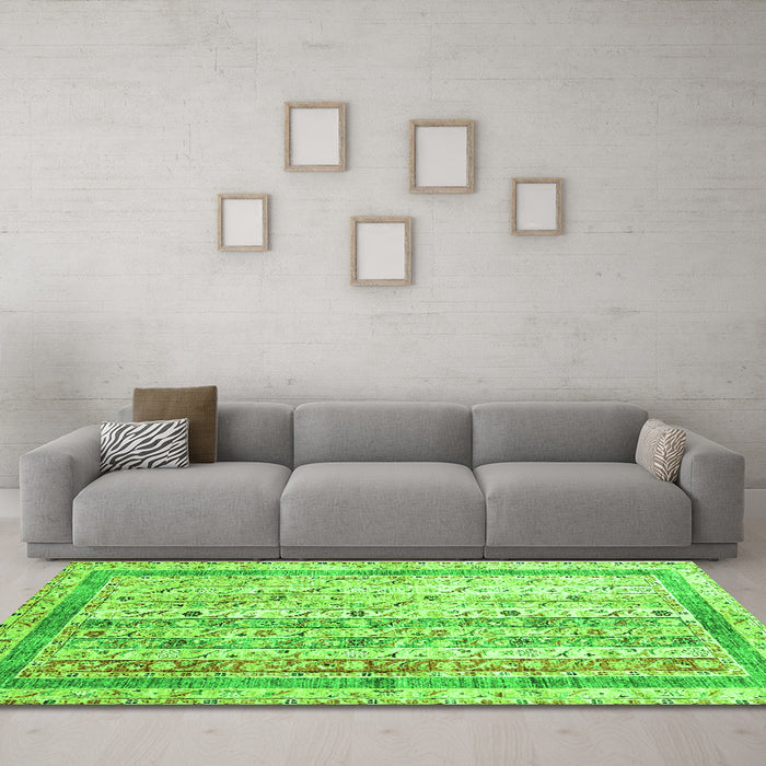 Machine Washable Abstract Green Contemporary Area Rugs in a Living Room,, wshcon3087grn
