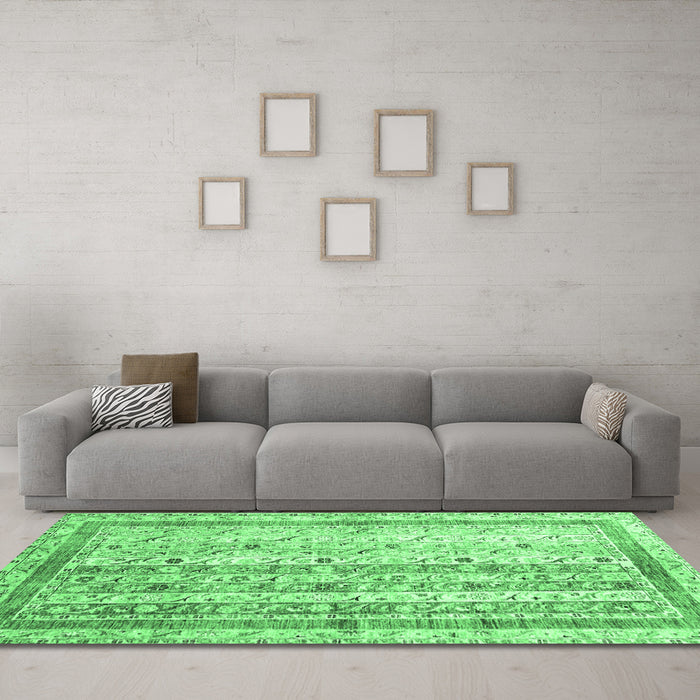 Machine Washable Abstract Emerald Green Contemporary Area Rugs in a Living Room,, wshcon3087emgrn