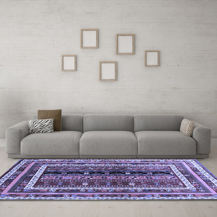 Machine Washable Oriental Blue Traditional Rug in a Living Room, wshcon3091blu