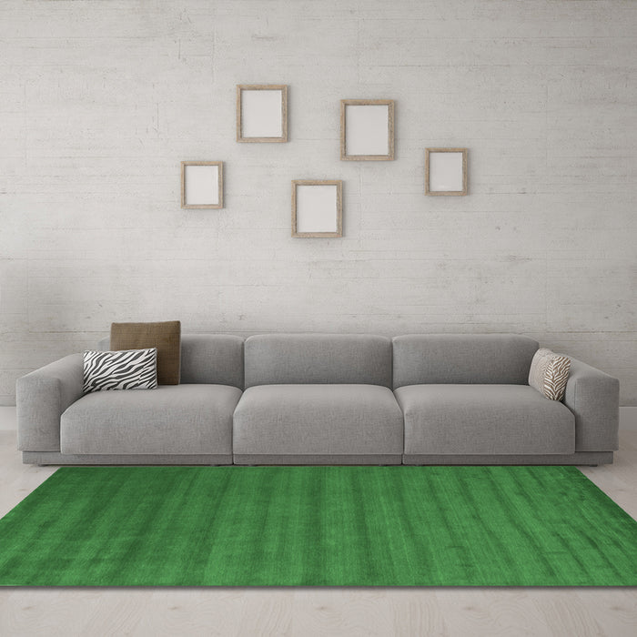 Machine Washable Abstract Emerald Green Contemporary Area Rugs in a Living Room,, wshcon30emgrn