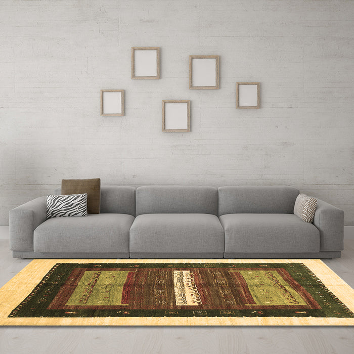Machine Washable Abstract Brown Contemporary Rug in a Living Room,, wshcon310brn