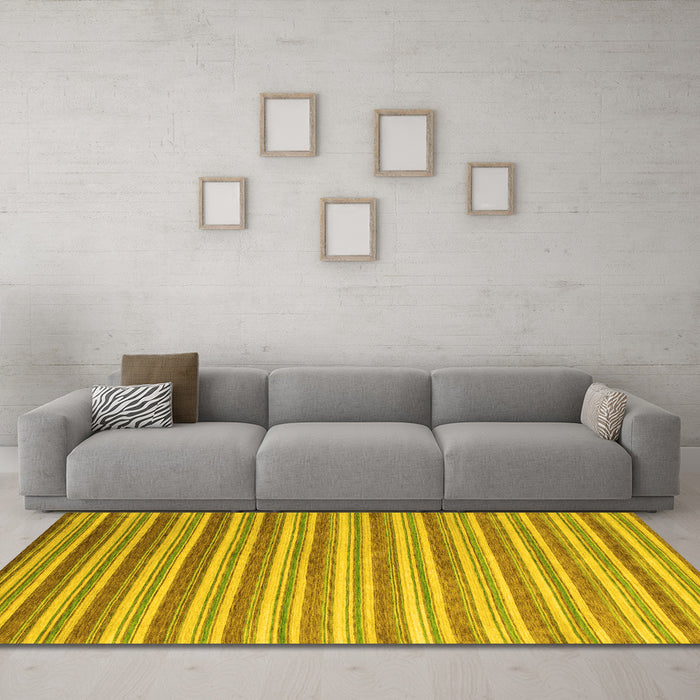 Machine Washable Abstract Yellow Contemporary Rug in a Living Room, wshcon315yw