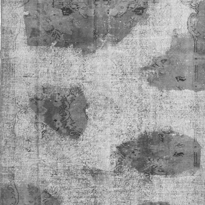 Serging Thickness of Machine Washable Abstract Gray Contemporary Rug, wshcon317gry
