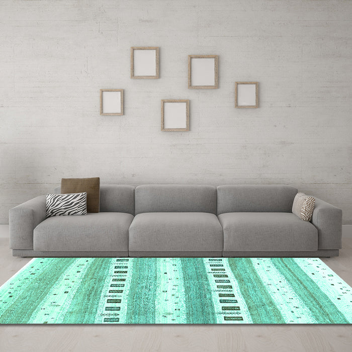 Machine Washable Solid Turquoise Modern Area Rugs in a Living Room,, wshcon318turq