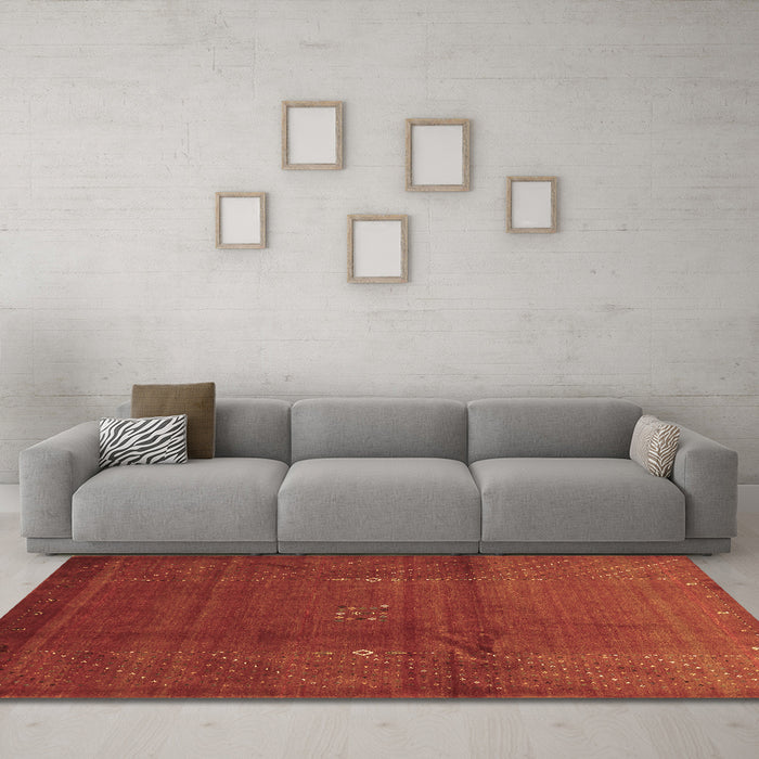 Machine Washable Abstract Brown Contemporary Rug in a Living Room,, wshcon319brn