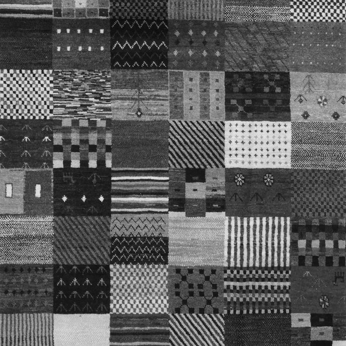 Serging Thickness of Machine Washable Abstract Gray Contemporary Rug, wshcon320gry