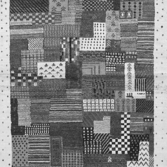 Serging Thickness of Machine Washable Abstract Gray Contemporary Rug, wshcon322gry