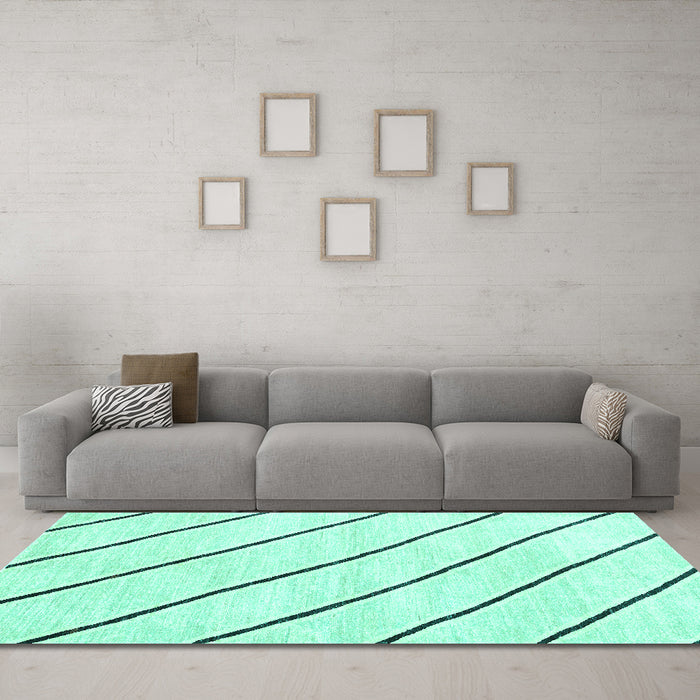 Machine Washable Solid Turquoise Modern Area Rugs in a Living Room,, wshcon327turq