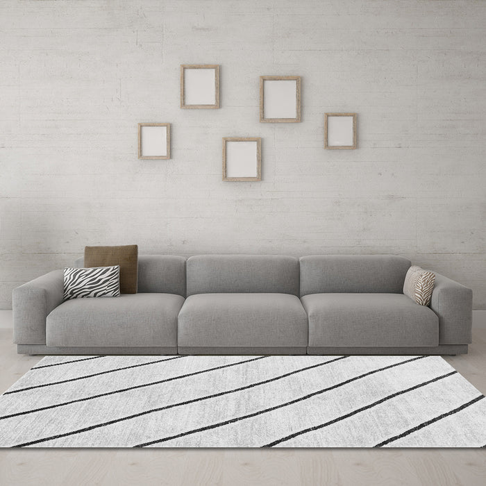 Machine Washable Solid Gray Modern Rug in a Living Room,, wshcon327gry