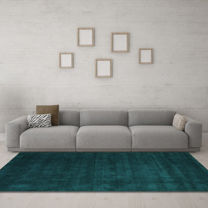 Machine Washable Abstract Turquoise Contemporary Area Rugs in a Living Room,, wshcon32turq