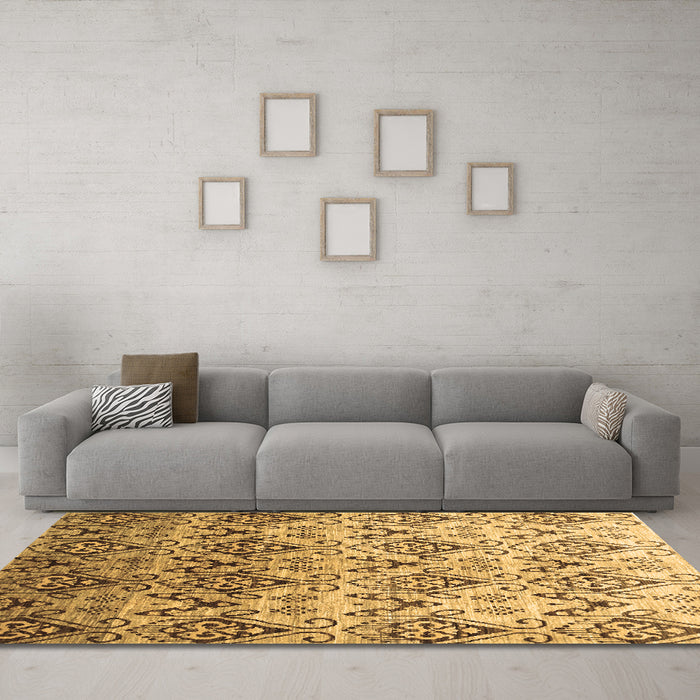 Machine Washable Abstract Brown Contemporary Rug in a Living Room,, wshcon331brn