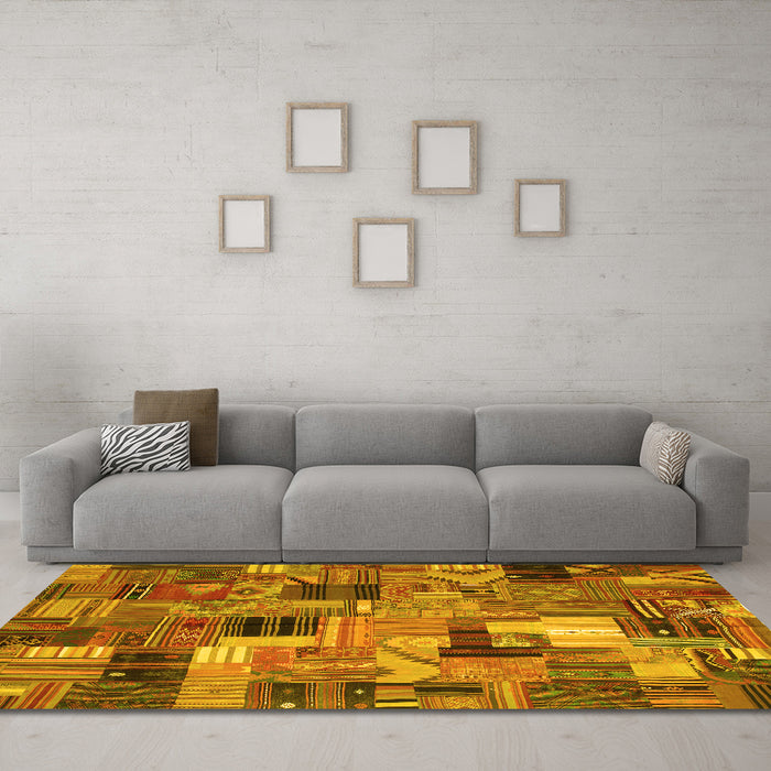 Machine Washable Patchwork Yellow Transitional Rug in a Living Room, wshcon337yw