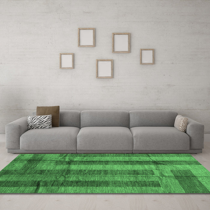 Machine Washable Abstract Emerald Green Contemporary Area Rugs in a Living Room,, wshcon341emgrn