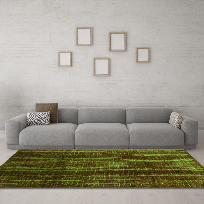Machine Washable Abstract Green Contemporary Area Rugs in a Living Room,, wshcon342grn