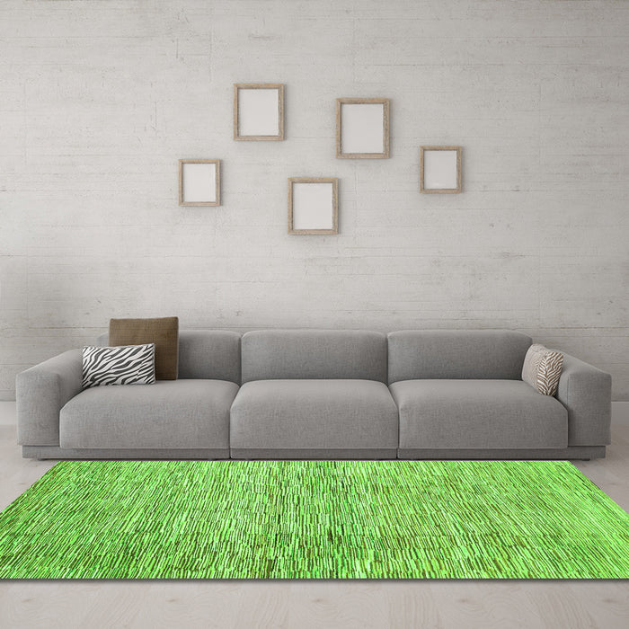 Machine Washable Abstract Green Contemporary Area Rugs in a Living Room,, wshcon344grn