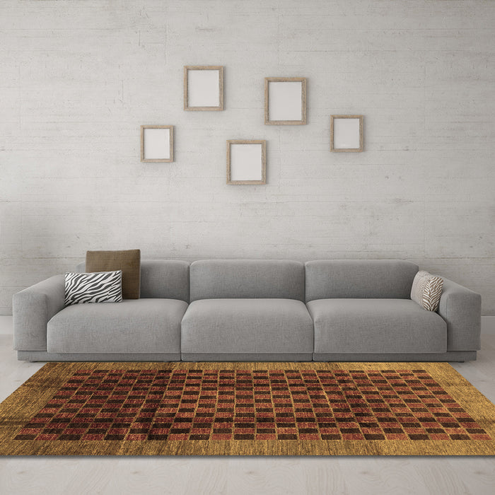 Machine Washable Abstract Brown Contemporary Rug in a Living Room,, wshcon347brn