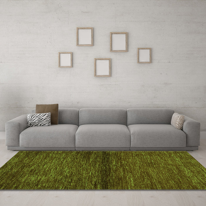 Machine Washable Abstract Green Contemporary Area Rugs in a Living Room,, wshcon348grn