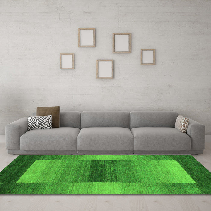 Machine Washable Abstract Green Contemporary Area Rugs in a Living Room,, wshcon351grn