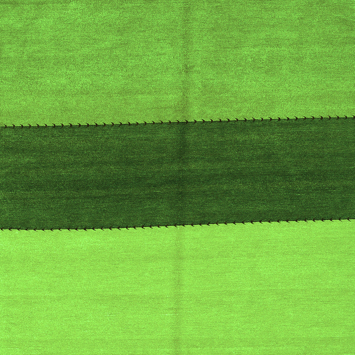 Serging Thickness of Abstract Green Contemporary Rug, con352grn