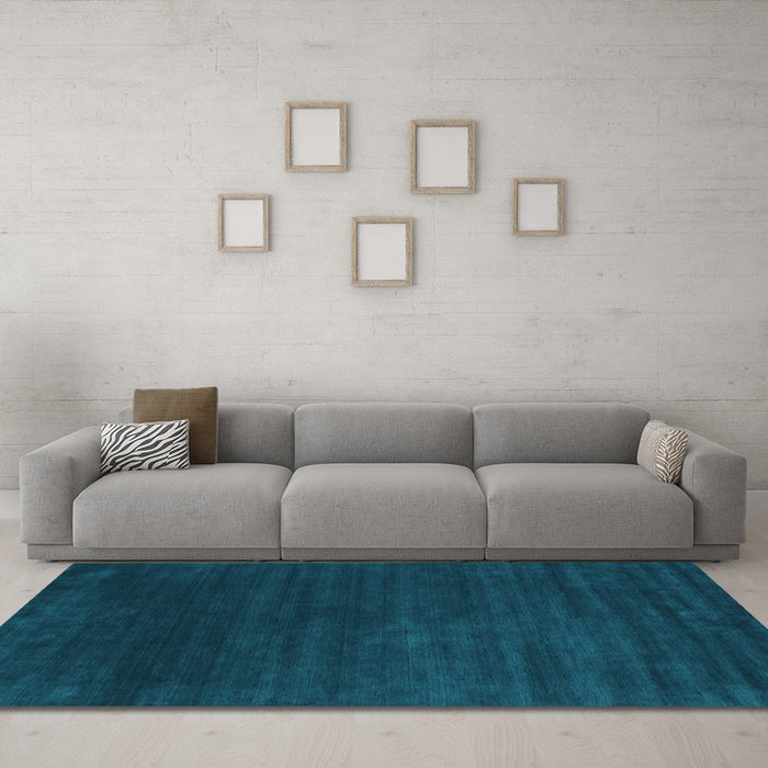 Machine Washable Abstract Light Blue Contemporary Rug in a Living Room, wshcon36lblu