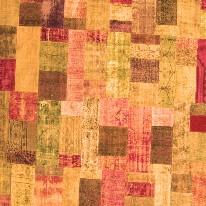 Patchwork Orange Transitional Rug, con370org