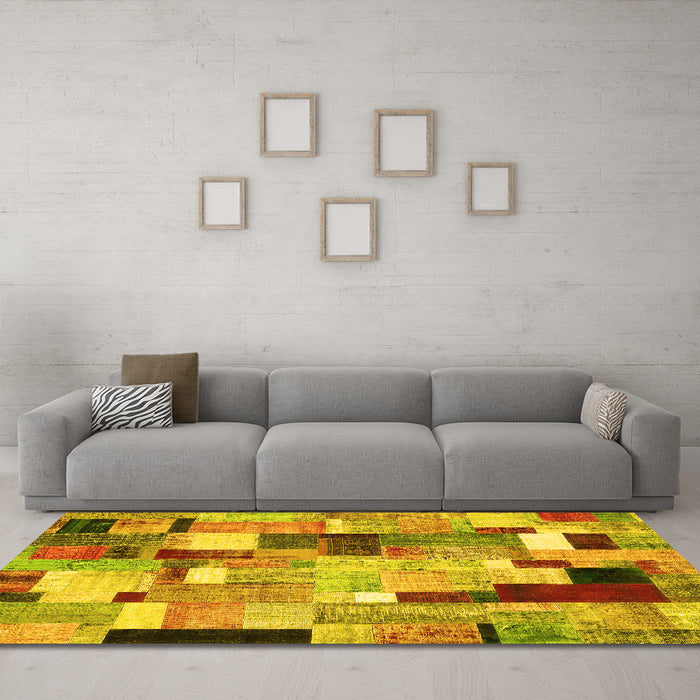 Machine Washable Patchwork Yellow Transitional Rug in a Living Room, wshcon372yw