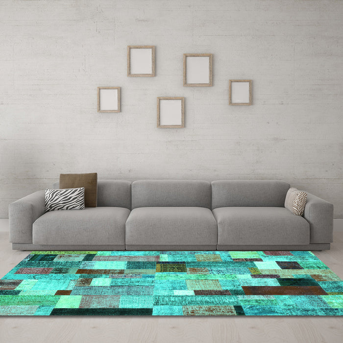 Machine Washable Patchwork Turquoise Transitional Area Rugs in a Living Room,, wshcon372turq