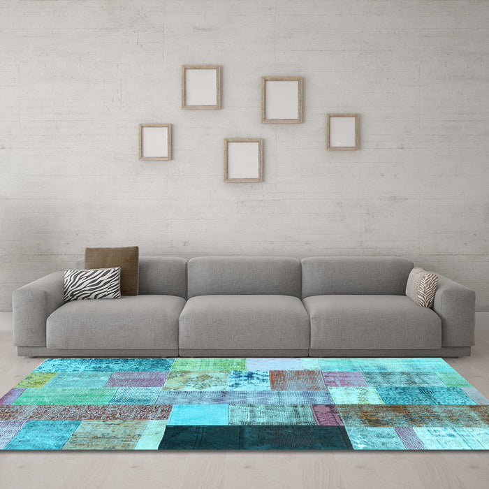 Machine Washable Patchwork Light Blue Transitional Rug in a Living Room, wshcon373lblu