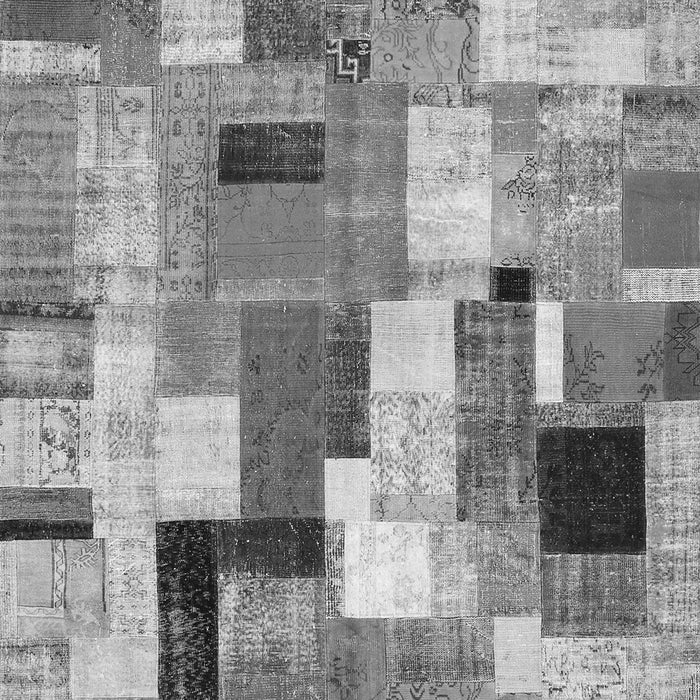 Serging Thickness of Machine Washable Patchwork Gray Transitional Rug, wshcon374gry