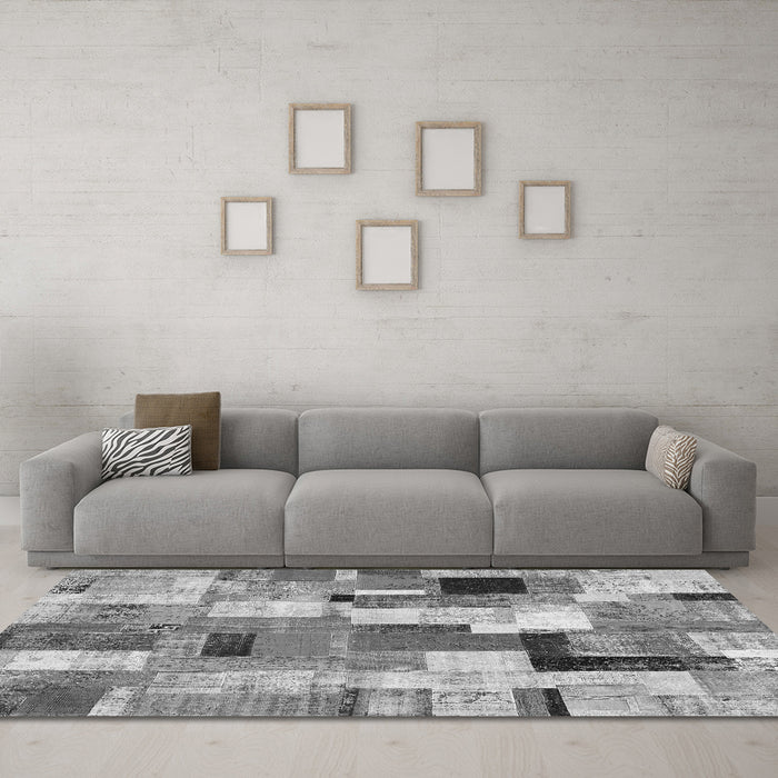 Machine Washable Patchwork Gray Transitional Rug in a Living Room,, wshcon374gry