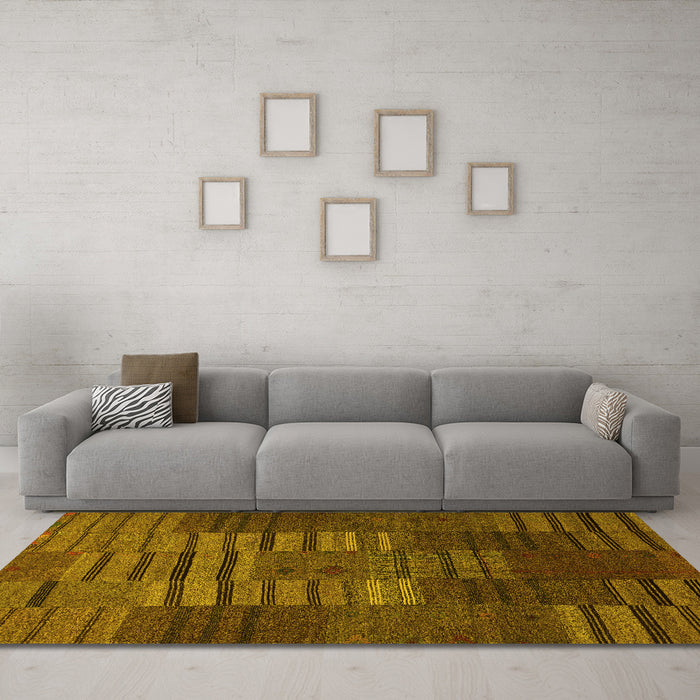 Machine Washable Abstract Yellow Contemporary Rug in a Living Room, wshcon382yw