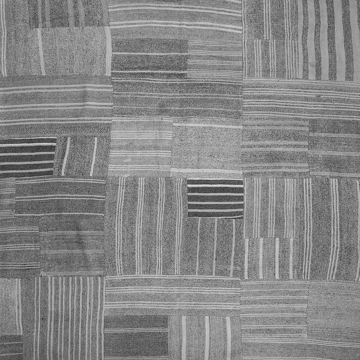 Round Machine Washable Abstract Gray Contemporary Rug, wshcon388gry