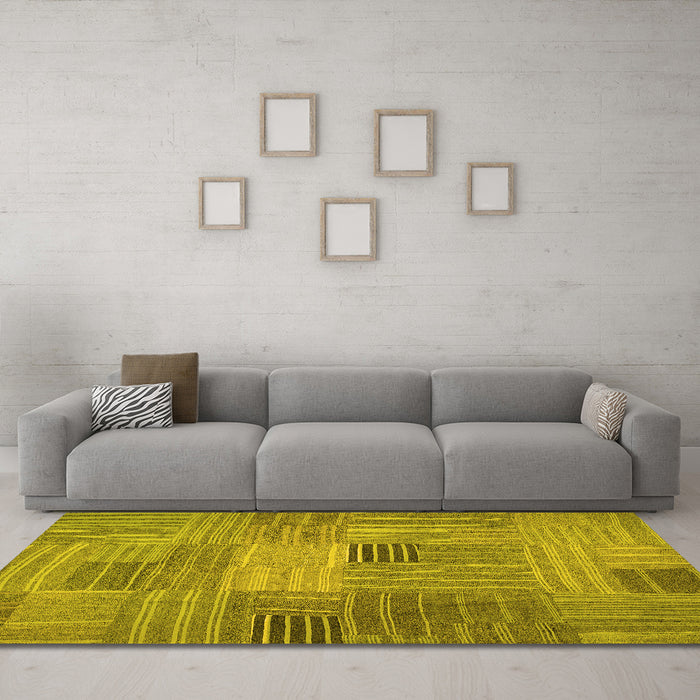 Machine Washable Abstract Yellow Contemporary Rug in a Living Room, wshcon388yw