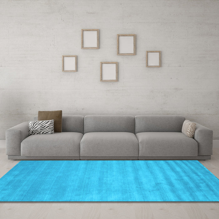 Machine Washable Abstract Light Blue Contemporary Rug in a Living Room, wshcon38lblu
