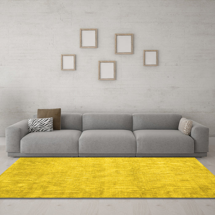 Machine Washable Abstract Yellow Contemporary Rug in a Living Room, wshcon390yw