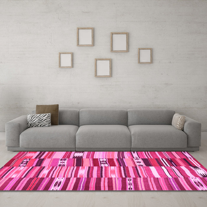 Machine Washable Patchwork Pink Transitional Rug in a Living Room, wshcon391pnk