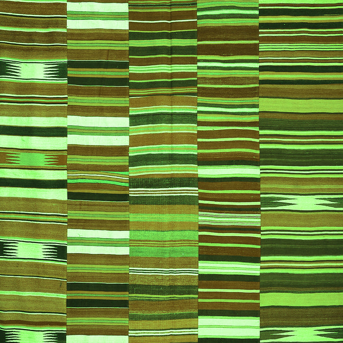 Serging Thickness of Machine Washable Oriental Green Traditional Area Rugs, wshcon395grn