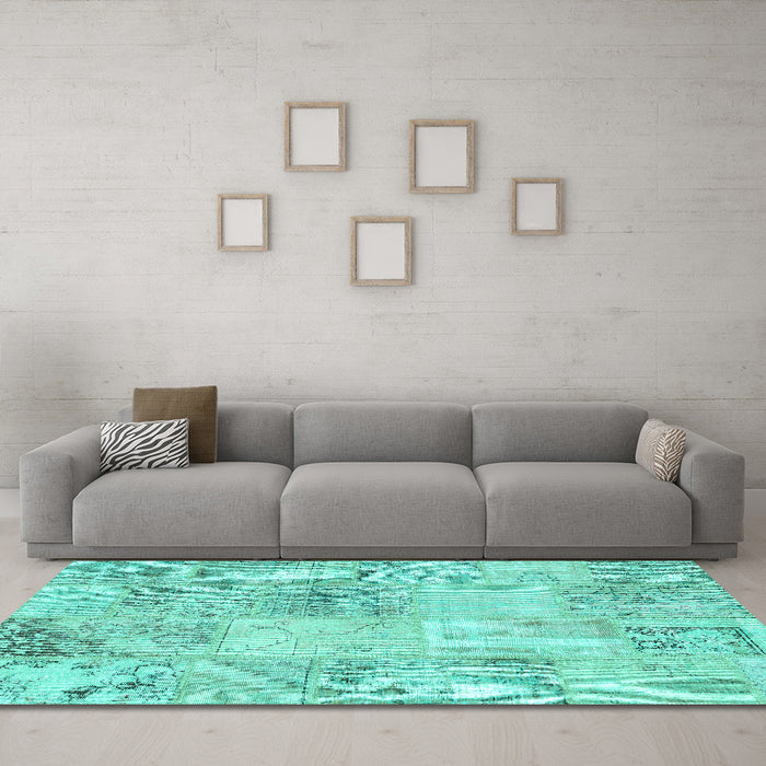 Machine Washable Patchwork Turquoise Transitional Area Rugs in a Living Room,, wshcon397turq
