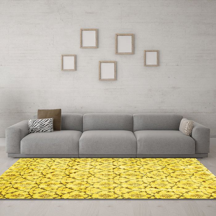 Machine Washable Abstract Yellow Contemporary Rug in a Living Room, wshcon398yw