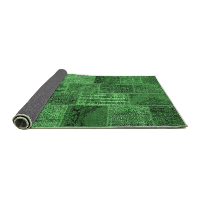 Sideview of Patchwork Emerald Green Transitional Rug, con399emgrn