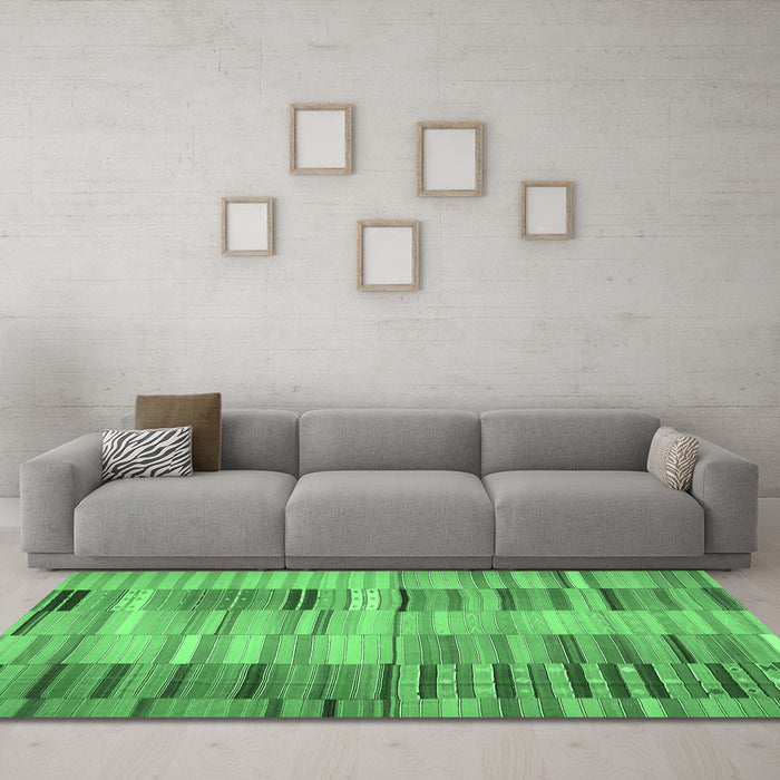 Machine Washable Southwestern Emerald Green Country Area Rugs in a Living Room,, wshcon401emgrn
