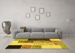 Machine Washable Patchwork Yellow Transitional Rug in a Living Room, wshcon404yw