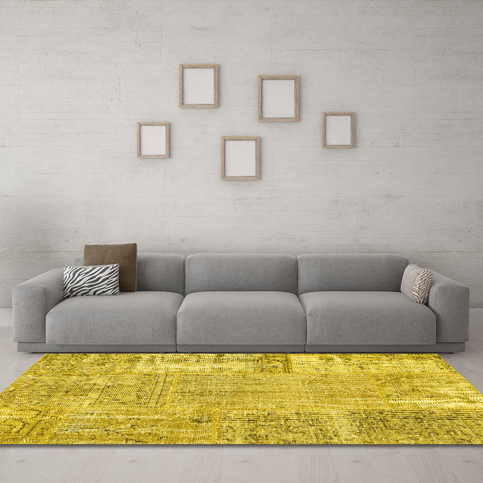Machine Washable Patchwork Yellow Transitional Rug in a Living Room, wshcon405yw